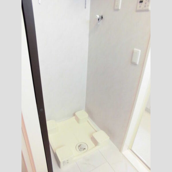 ルシェリア一番館・二番館Ⅰ-101号室 室内洗濯機置き場