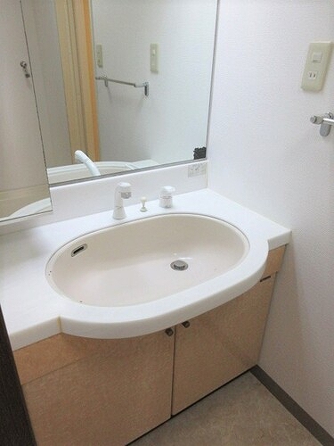 レクセル鶴川 洗面所　※2021年9月撮影