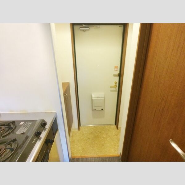 GLOIRE　MANSION304号室 玄関