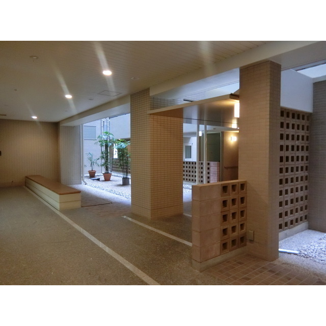 グランドテラス新宿 外観