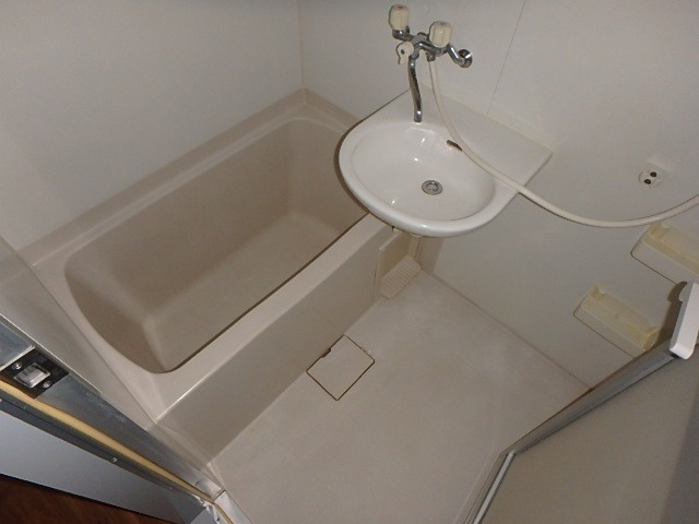 コンステラション3階 ※別号室写真