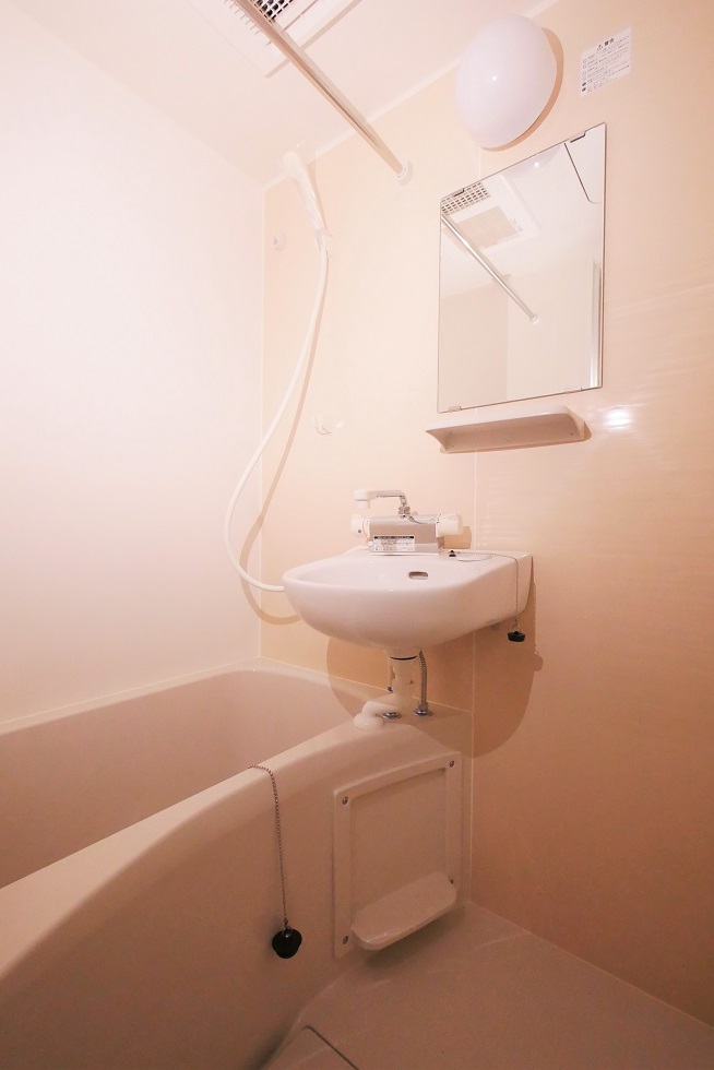 BACE中野島1階 内観