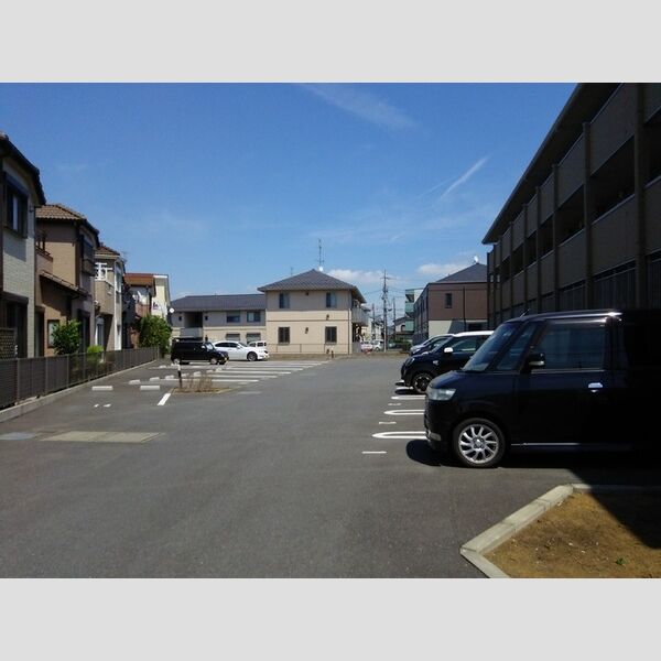 テラスガーデン 駐車場