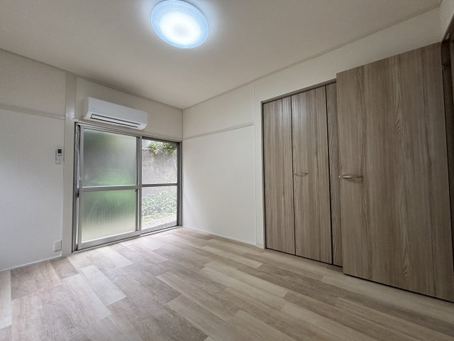 ヴィラ弘明寺 エアコン・照明付き