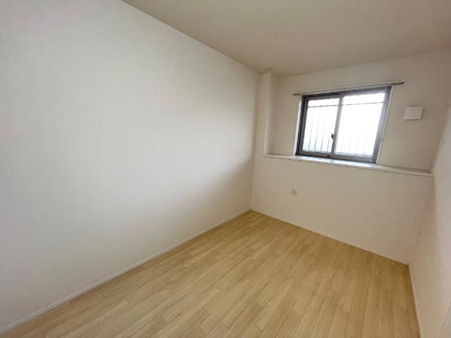 Ｒａｆｆｉｎｅ（ラフィーネ） 洋室