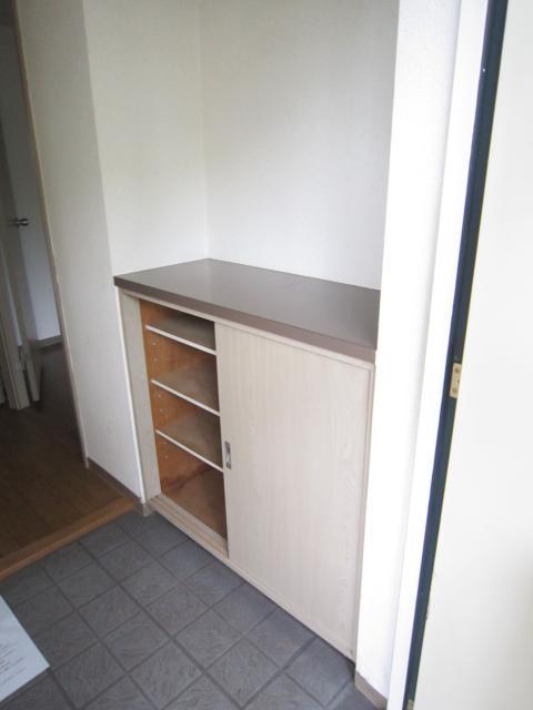 ベルデュール湘南太平台 玄関