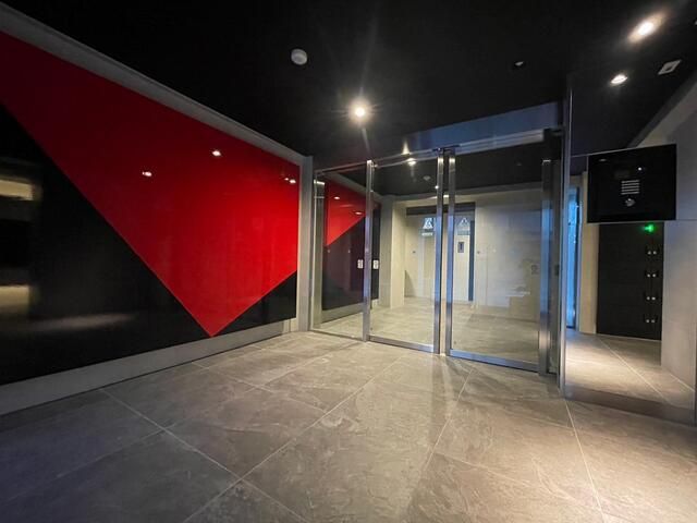 クラリッサ横浜ロッソ エントランス