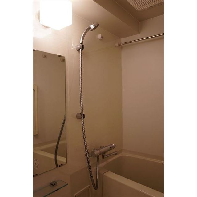 ルクレ西池袋0202号室 お風呂