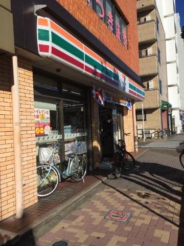 ＧｒａｎｄｙⅢ00302号室 セブンイレブン平塚西口店まで174ｍ