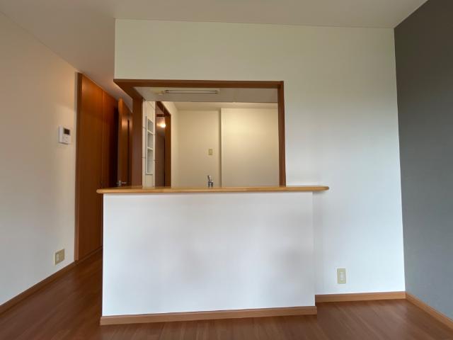 ガーデンヒルズNAKAYAMA壱番館110号室 キッチン