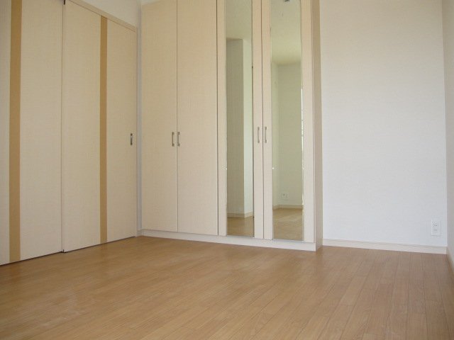 サンモール 洋室