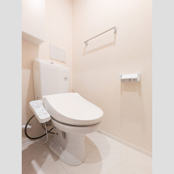 plume303号室 トイレ