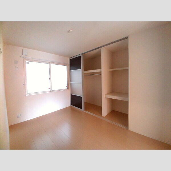 リディア102号室 洋室