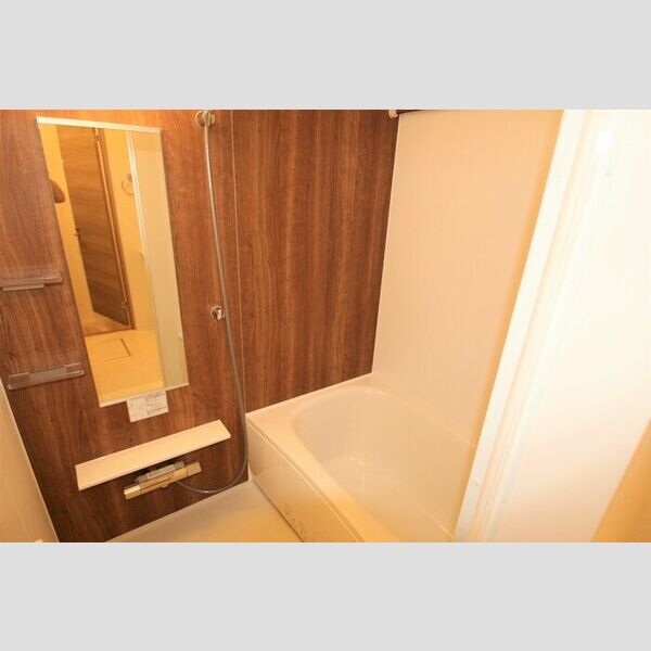 ウィンドテラス千住緑町 浴室