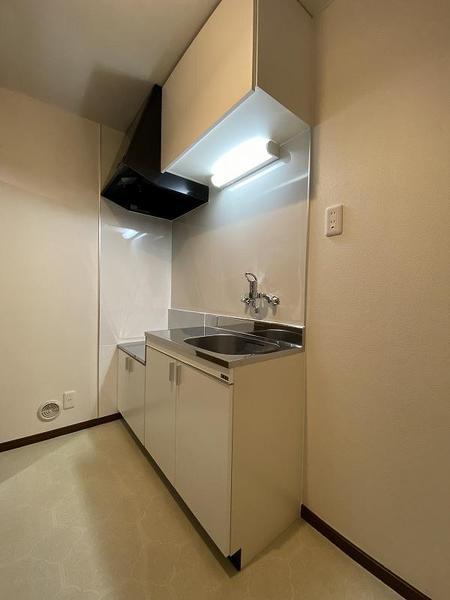 バーナルヒルズⅡＢ2階 同建物別部屋の参考画像