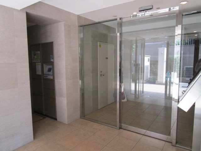 スカイコート板橋区役所前 エントランス