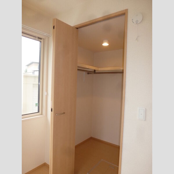 ルーチェH 収納