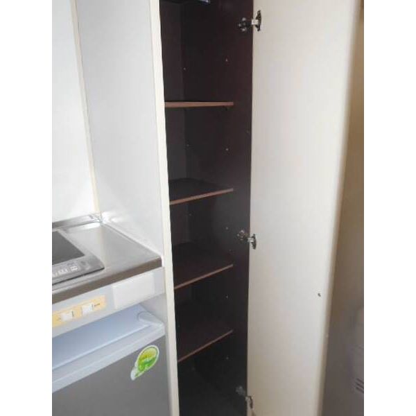 ジュネパレス市川第43 収納