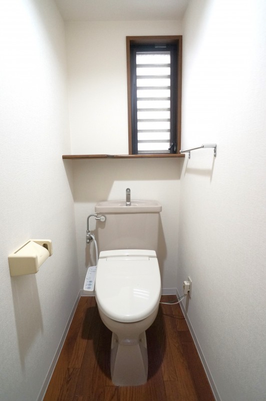 T’s garden横浜反町4階 トイレ