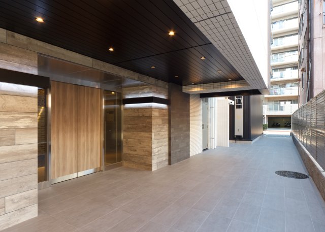 SYNEX　横濱阪東橋Ⅱ306号室 エントランス