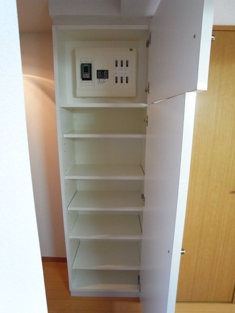 スカイコート板橋第２ 靴入