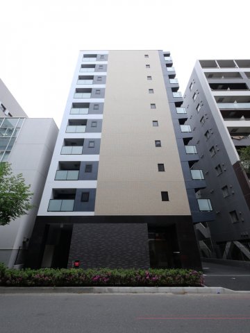 レグゼアゼスト横濱関内3階 外観