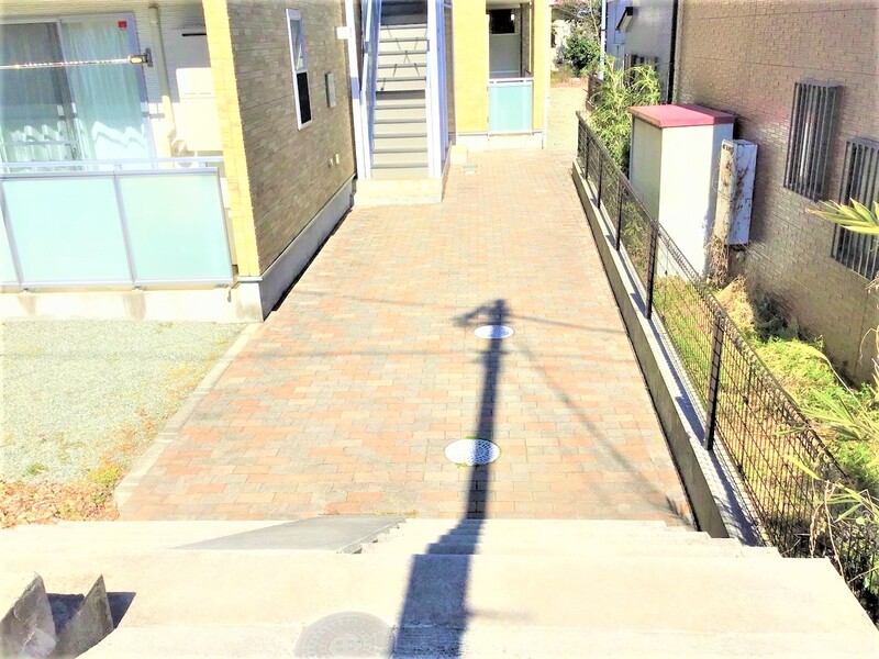 リブリ・Hugel山手1階 エントランス
