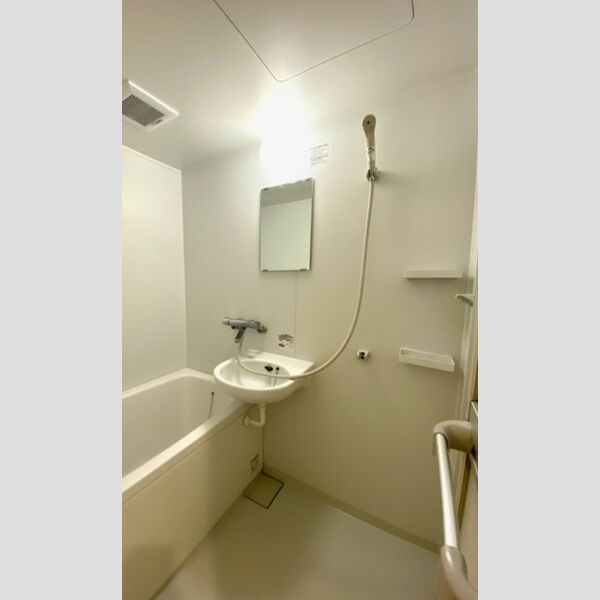 ドルフ北烏山　B B101号室　浴室