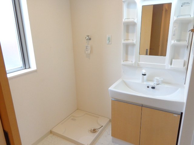 Ｆｒａｎｇｉａ（フランジア） 洗髪洗面化粧台