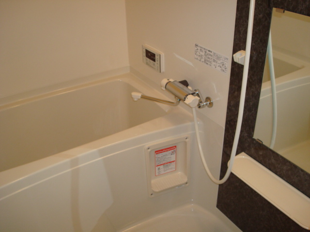 プリムベールⅠ201号室 バス