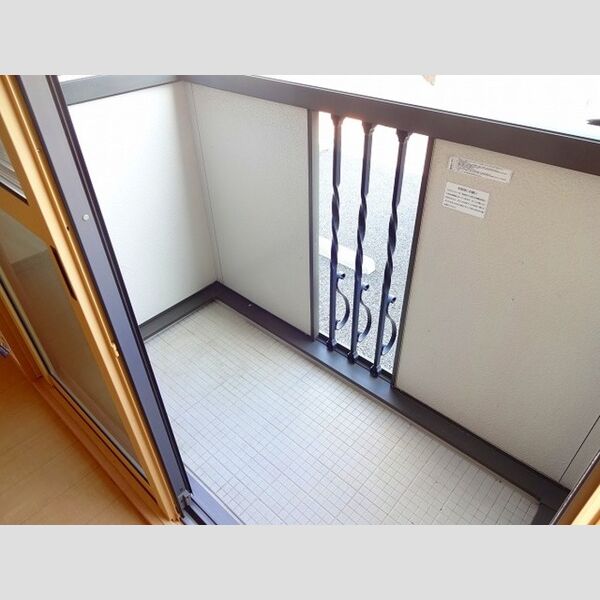 ラグーナ フォンテーヌ101号室 バルコニー