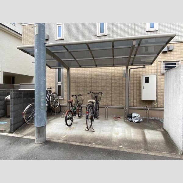 Plemier西大井103号室 駐輪場