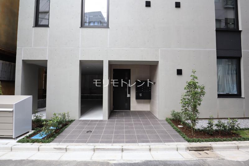 アトリオフラッツ湯島4階 エントランス