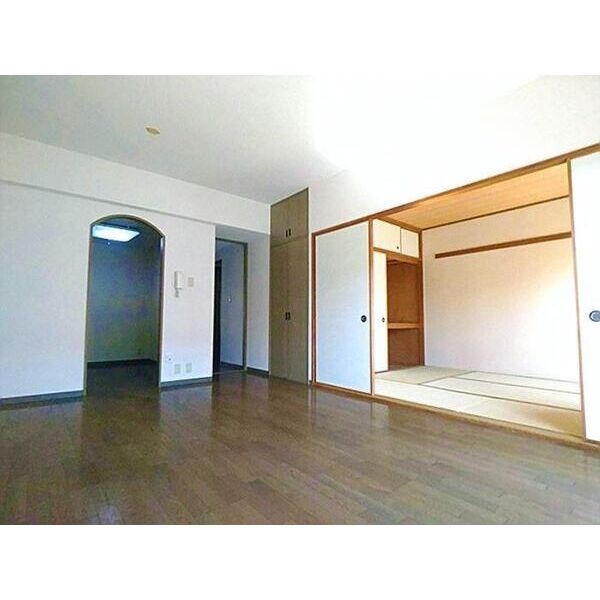 パークヒル飯山満1・2・3 リビング