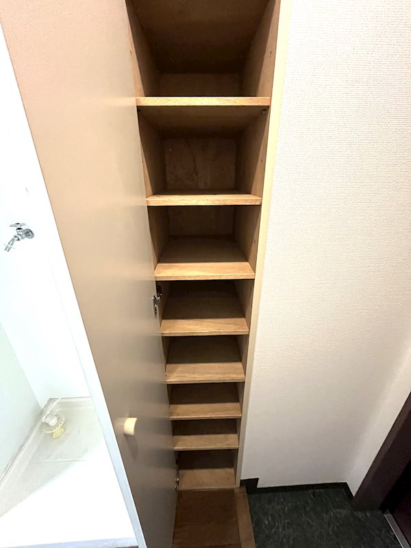 メインステージ中野弥生町 収納