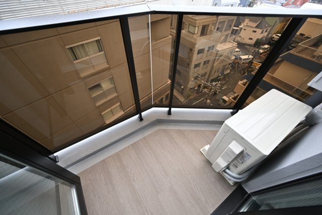 ＧＲＡＮＳＩＴＥ　ＮＡＫＡＭＥＧＵＲＯ8階 バルコニー