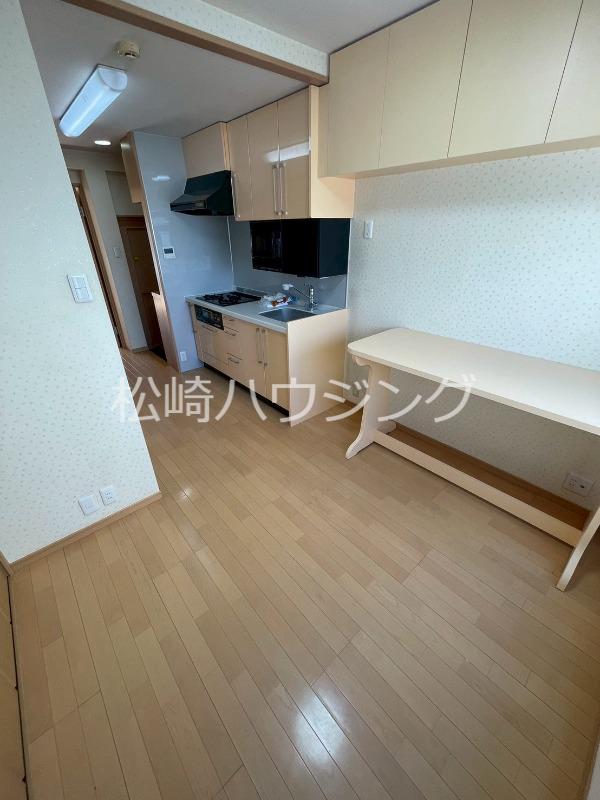 中野ローヤルコーポ リビング