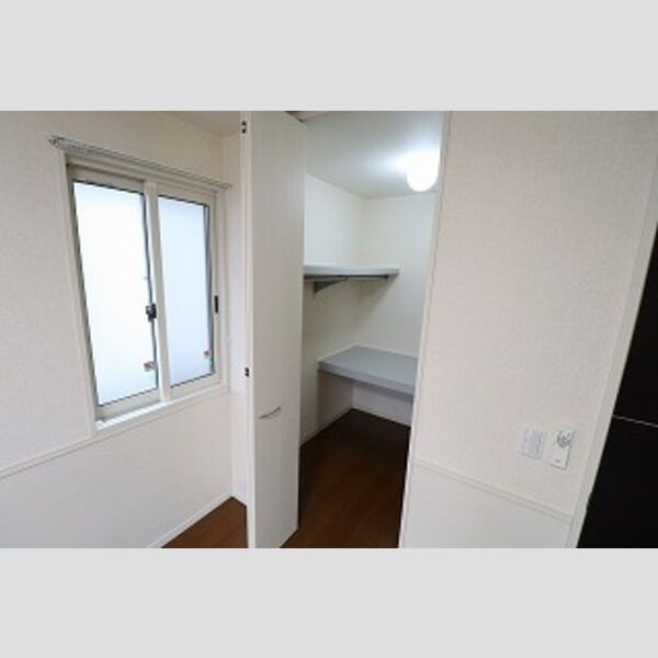 フロレスタ東館・西館　西館 ウォークインクローゼット