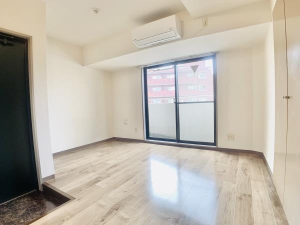 雅叙園碑文谷ドミトリィ リビング