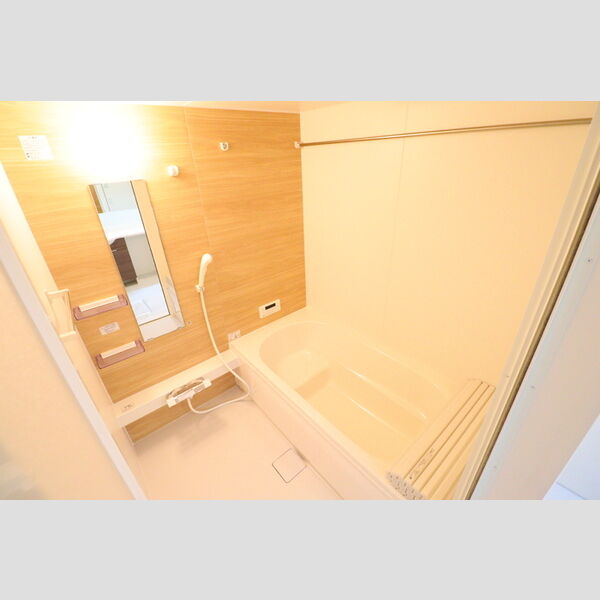 ローレルハイム305号室 浴室