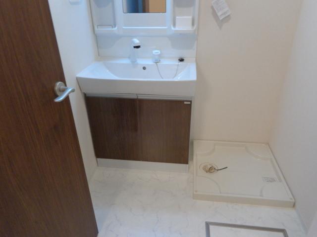 グランドゥール・メイ00102号室 洗髪洗面化粧台