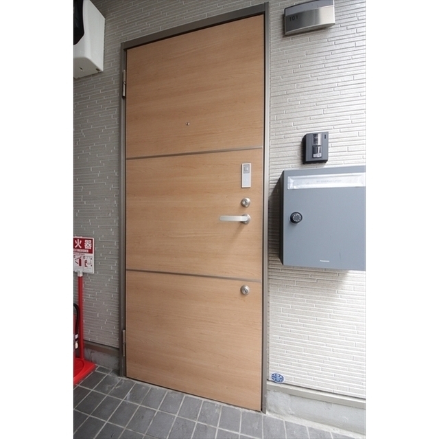 サリス万世町A棟 内観