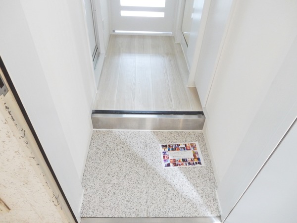 キャトルセゾン清新111号室 玄関