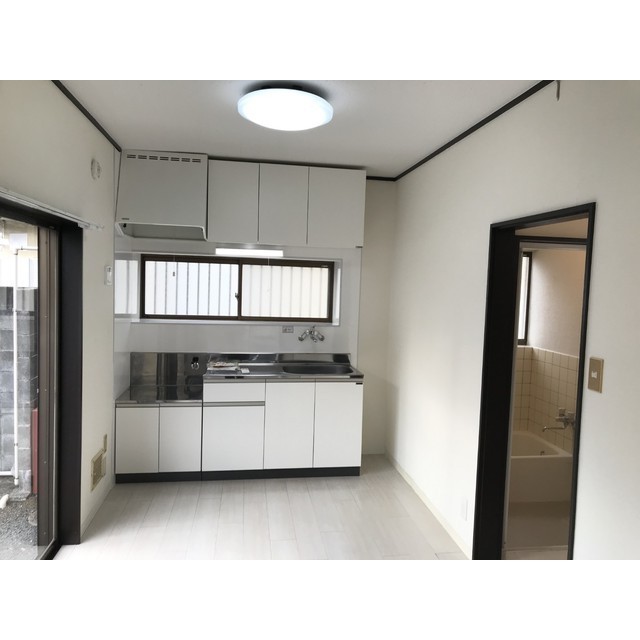 大磯ハイツB棟1号室 リビング