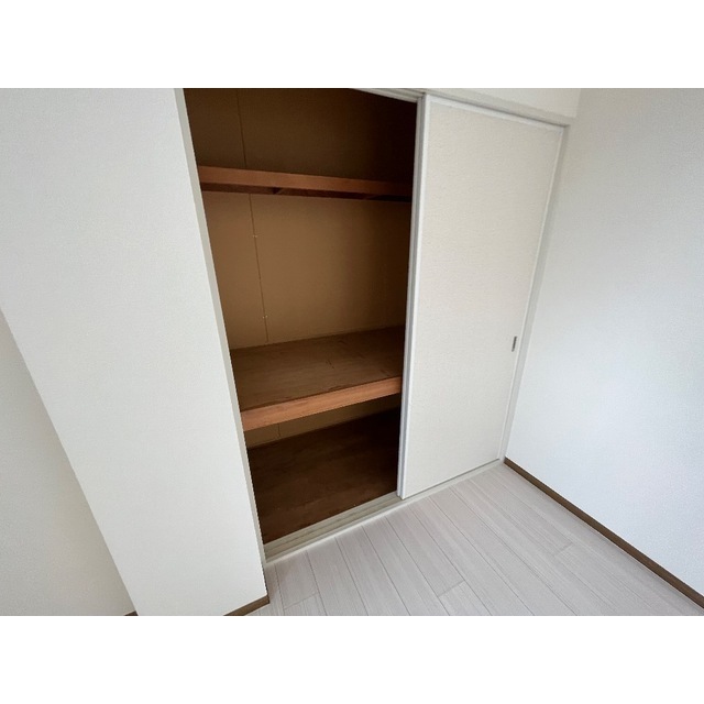 君塚ハイム301号室 内観