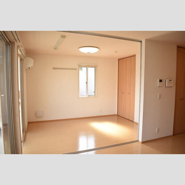 ロビン本郷105号室 洋室