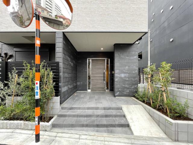 Tre　Court　Kitasenju（トレコート北千住） 外観