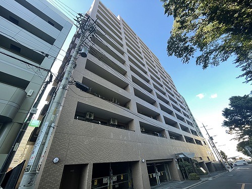 ライオンズステーションプラザ南浦和11階 2020年10月撮影