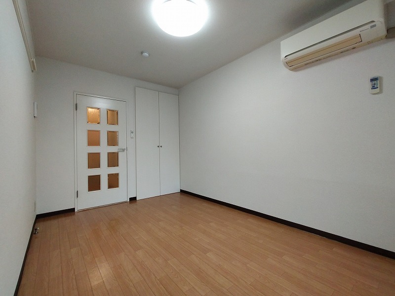 バーナルヒルズ1階 部屋その他