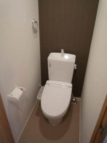 アルバ成増2階 トイレ